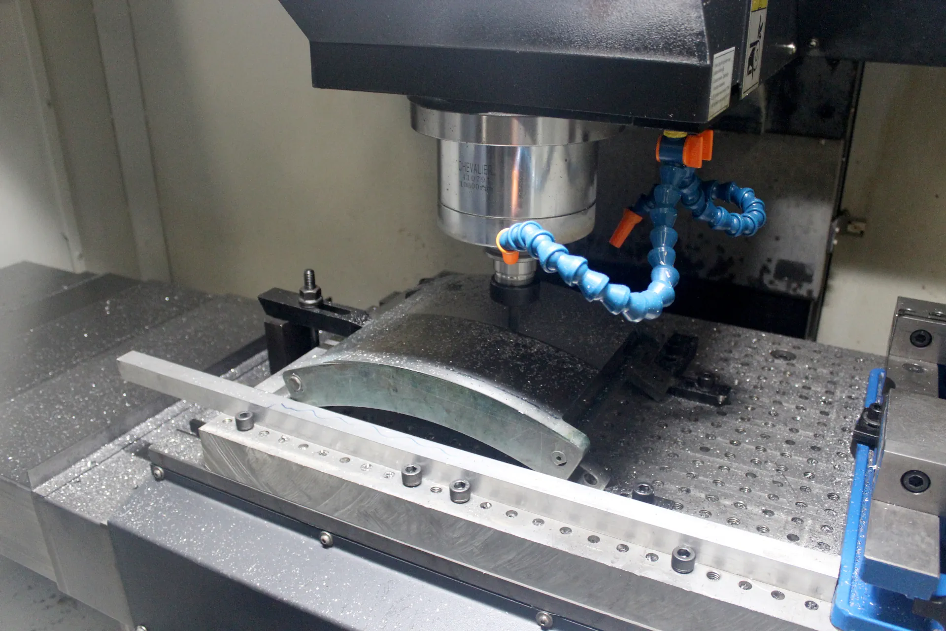 Maquinado CNC de piezas especiales para proyectos industriales